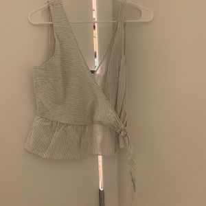 Abercrombie tie front top